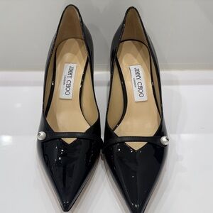 Jimmy Choo Black Patent Pointed-Toe Pumps with Pearl Strap EU 38.5